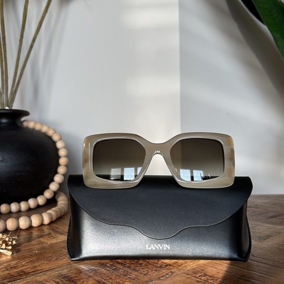 NWT⚠️ Authentic LANVIN 50mm Gradient Square Designer Sunglasses🤎🕶️🌅 - Picture 3 of 17